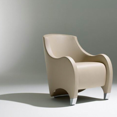 Fauteuil gainé de cuir